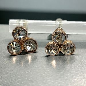 Rhinestone Gold-Tone Cluster Earrings!